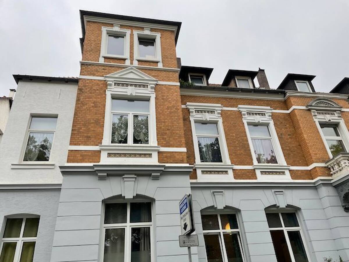 Zentral gelegene 3 Zimmer Wohnung, auch WG geeignet – 33102 Paderborn – Bild 1 von 9