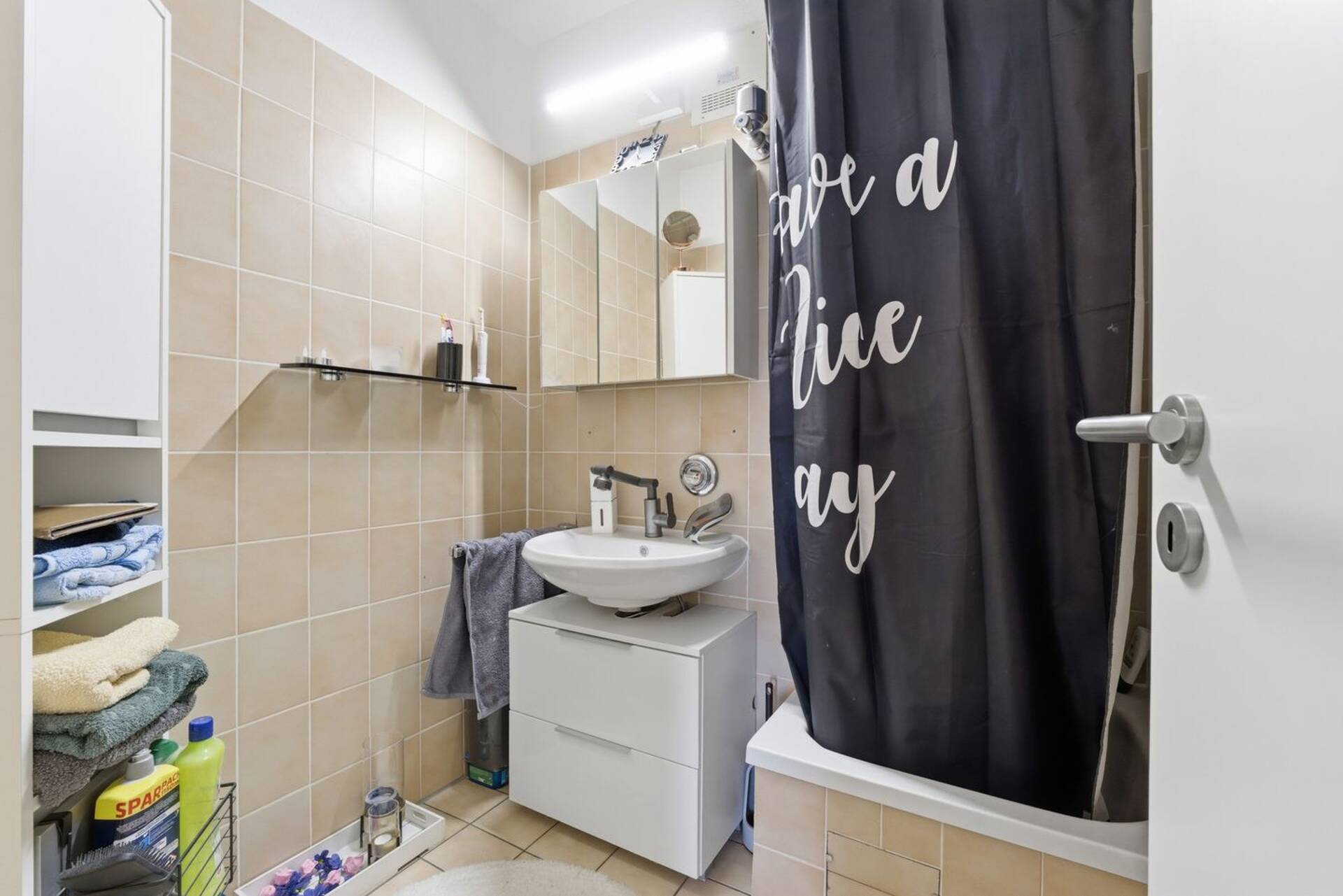 Erdgeschosswohnung in 50858 Köln mit 117 m² kaufen