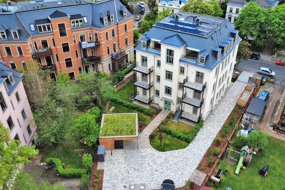 Dachgeschoss mit Klimaanlage – 1309 Dresden – Bild 1 von 9
