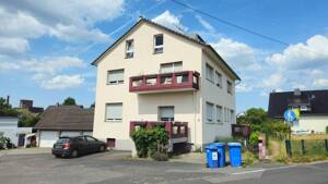 Ansprechende 2,5-Zimmer-Dachgeschosswohnung mit hochwertiger EBK u. Garage in bevorzugter Wohnlage von Leverkusen – 51377 Leverkusen – Vorschaubild 2