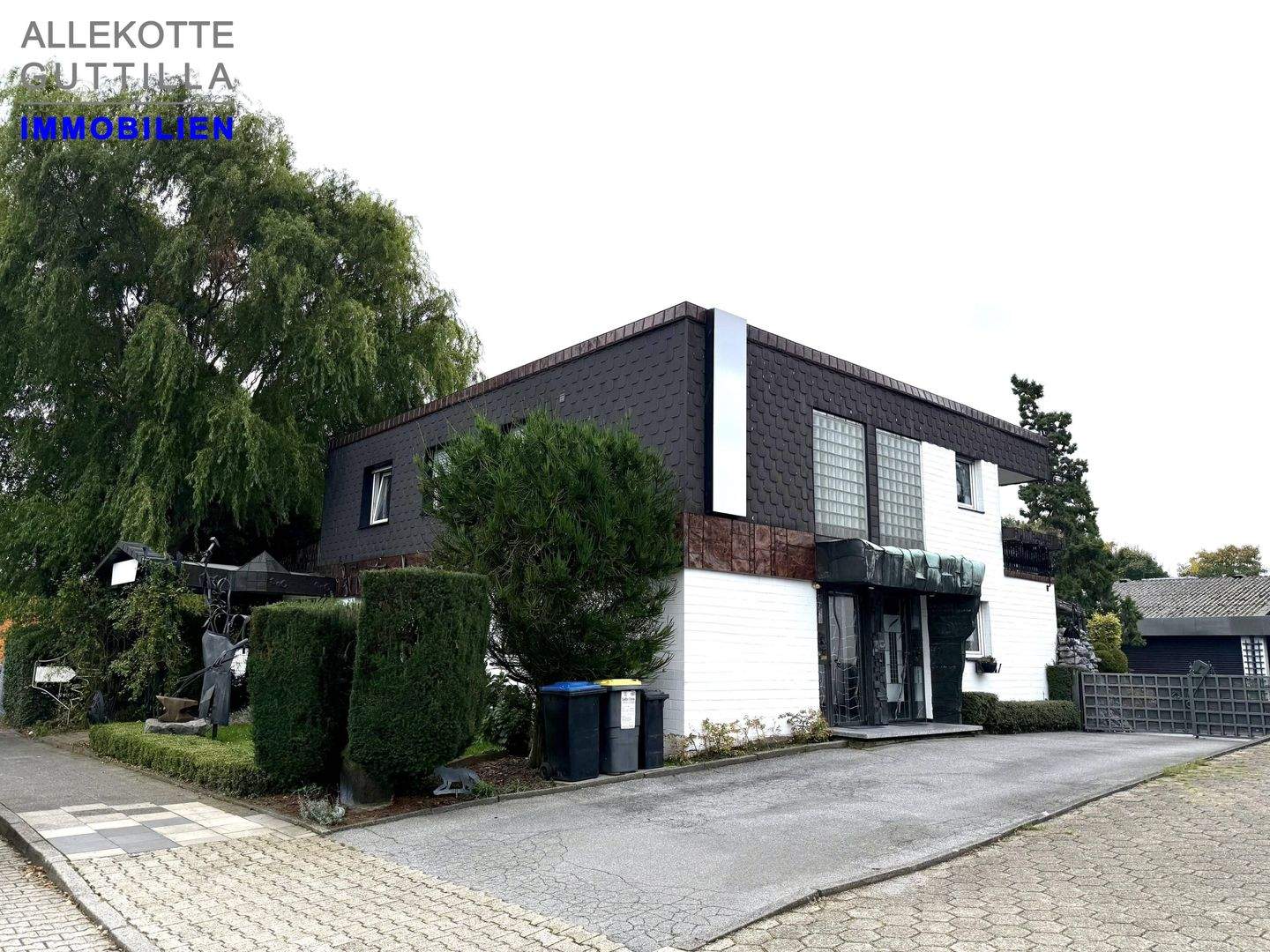 Vielseitiges 2-Familienwohnhaus mit Werkstatt und Büro – Bottrop – Vorschaubild 2