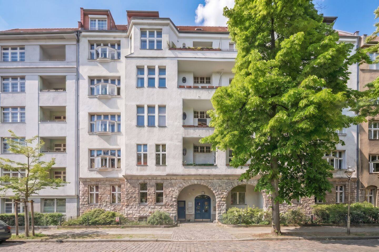 Stilvolle Altbauwohnung in Toplage City West