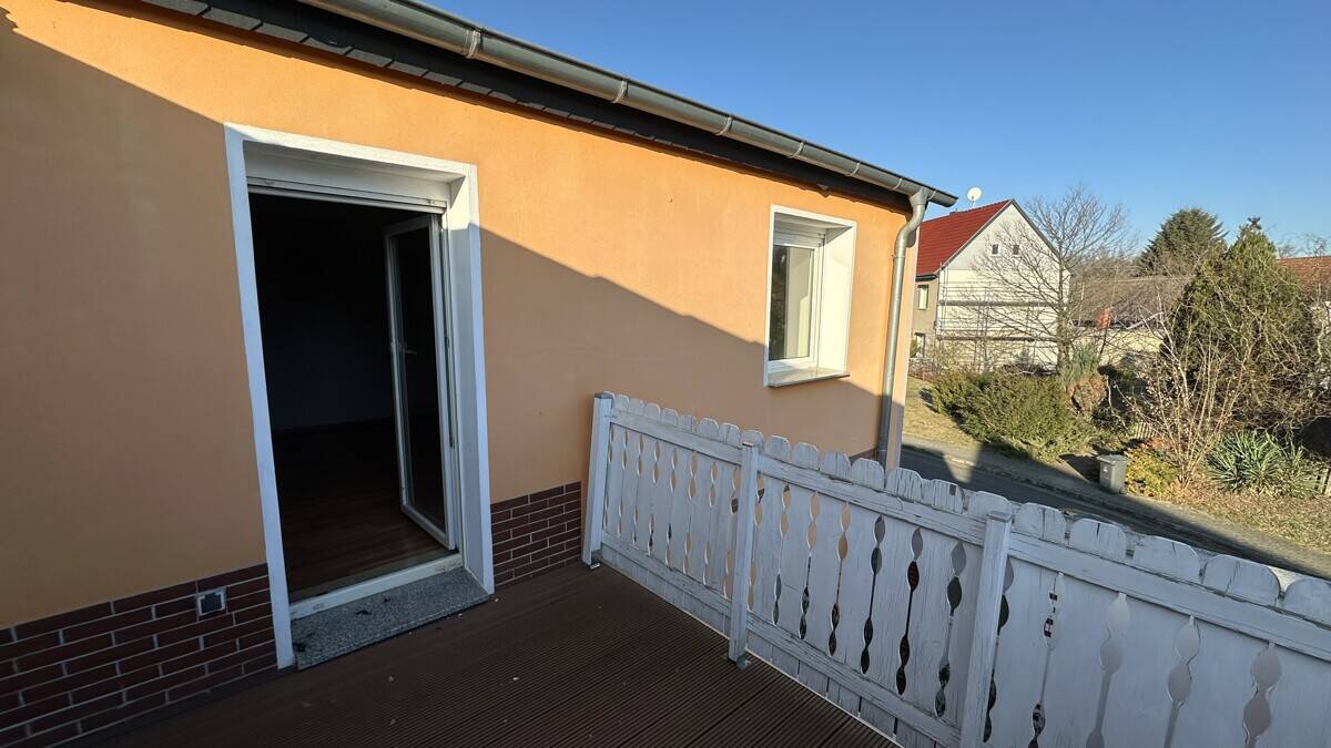 Familienfreundliches Reihenendhaus mit Balkon in Jeßnitz – Raguhn-Jeßnitz – Vorschaubild 9