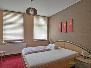 (EF0628_M) Dresden: Briesnitz, luxuriöse Villenwohnung mit Wintergarten, WLAN, 2x WC, Gartenmitnutzung – 1157 Dresden – Vorschaubild 4