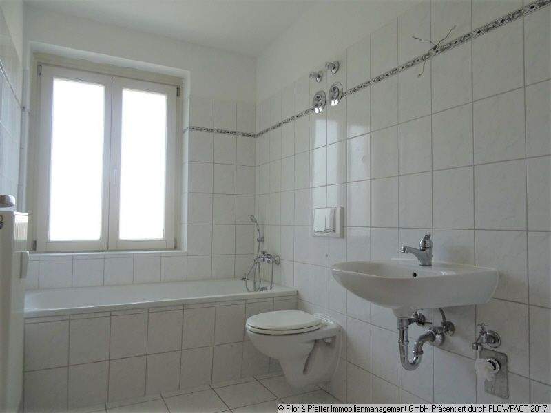 Schöne 3-Raum-Wohnung in Stadtfeld Ost mit Balkon und Stellplatz! – Magdeburg – Vorschaubild 3