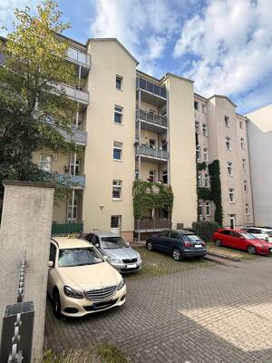 Paket - Zwei vermietete 3-Raum-Wohnungen im Denkmalobjekt mit Balkonen und einem Stellplatz – 6108 Halle (Saale) – Vorschaubild 5