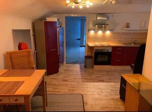 2-Zimmer Dachgeschoss Wohnung auf Zeit zu vermieten (bis 6 Monate) – 64625 Bensheim – Vorschaubild 3