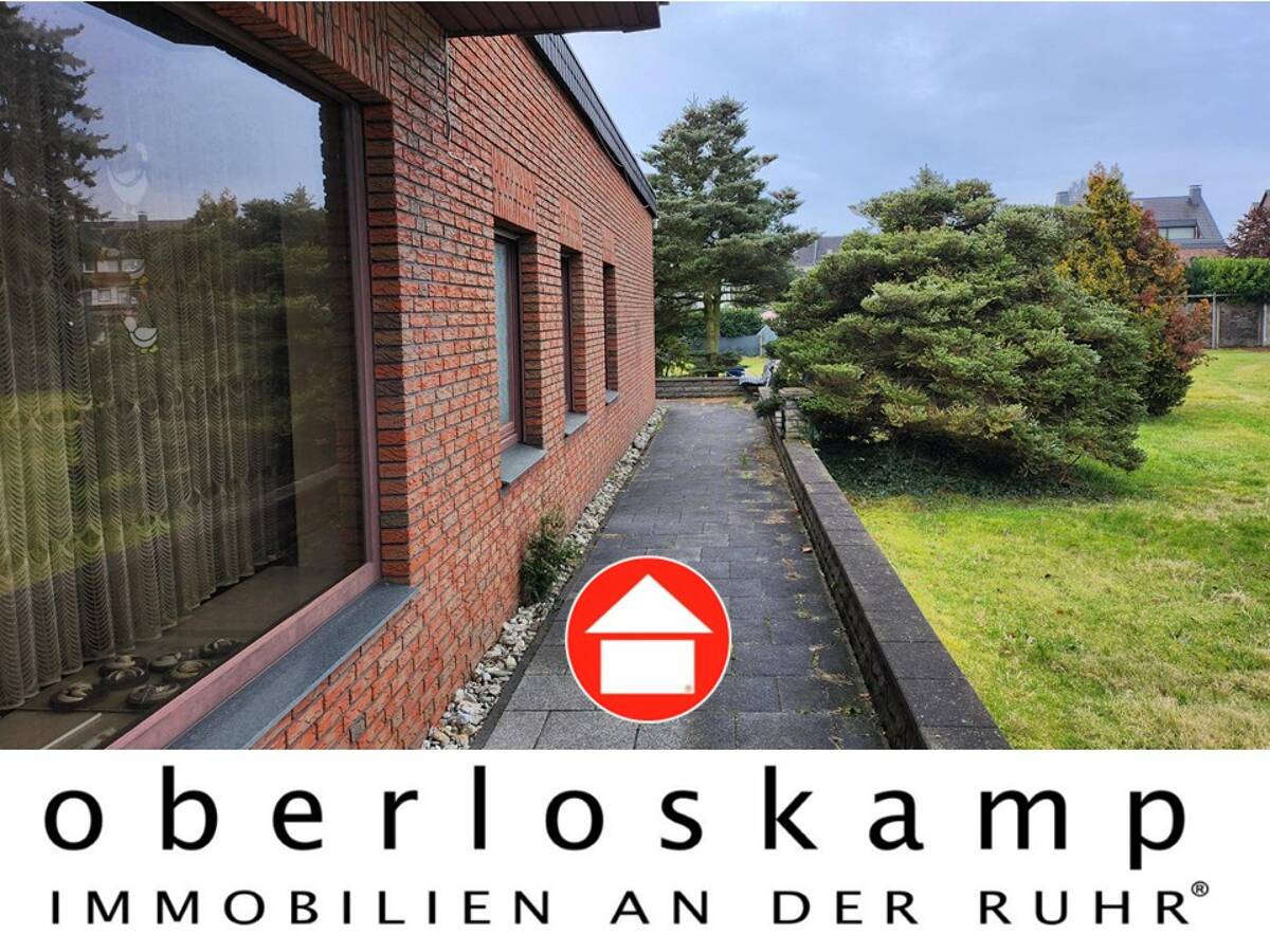 Bungalow im Grünen in zweiter Reihe auf rd. 3.500 m² großem, schönen Grundstück mit mehreren Garagen in guter Lage im Städtetriangel OB/MH/E! – 46045 Oberhausen – Bild 1 von 8