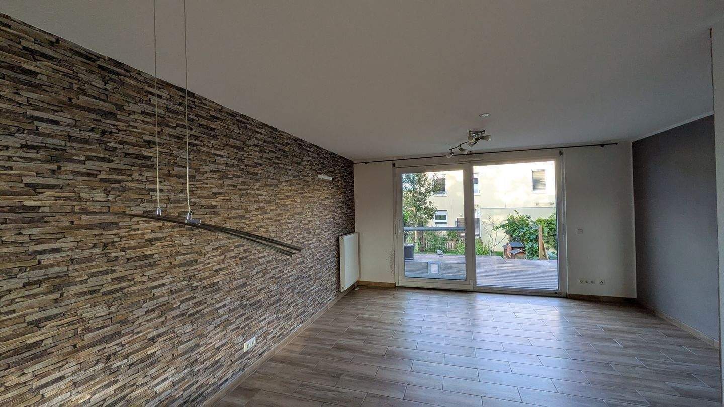 Bezugsfrei! Reihenendhaus mit Garten und Garage in naturnaher Lage, Baujahr 2018 – Dresden – Vorschaubild 4