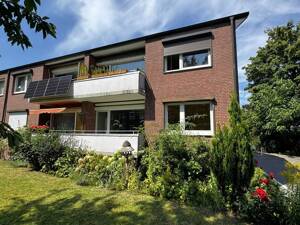 Wohnen in Rahlstedt - gepflegte 3-Zimmer-Wohnung mit sonnigem Balkon