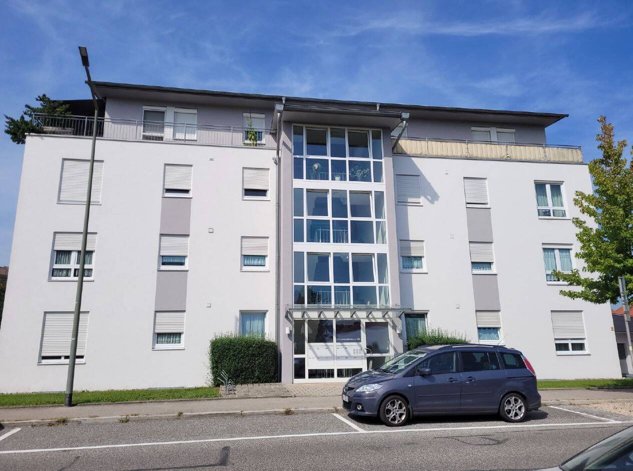 Schicke 3 Zimmer-Wohnung nahe Wacker-Chemie