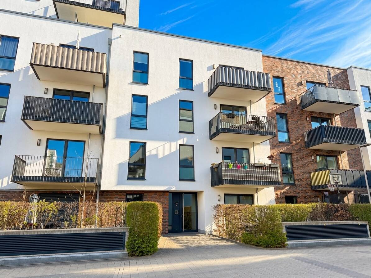 Attraktive 3-Zimmer Etagenwohnung zur Miete in Hamburg Othmarschen - Wentzel Dr.