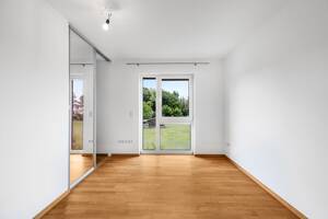 Ruhig gelegene, gepflegte 2-Zimmer-Wohnung mit Südwestbalkon und Lift – 80995 München – Vorschaubild 4