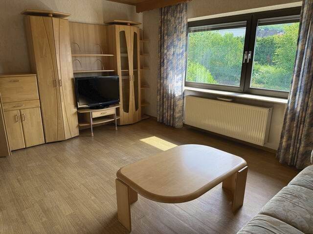 Gelegenheit in Hörstein – bezahlbare DHH mit Nebengebäude in gutem Zustand – Alzenau – Vorschaubild 2