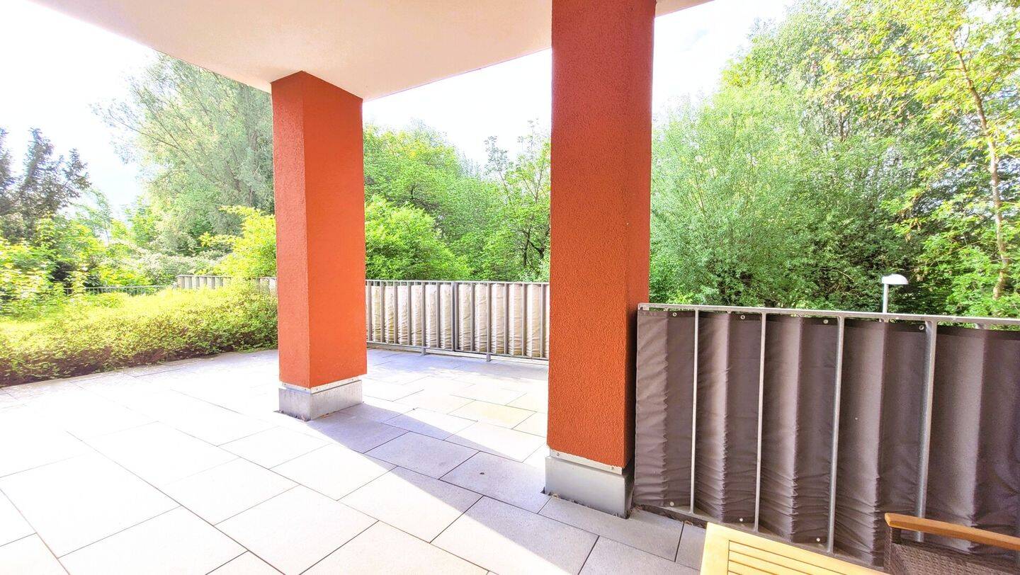 Neuwertige 1-Zimmer-Wohnung mit riesiger Terrasse! – Ulm – Vorschaubild 5