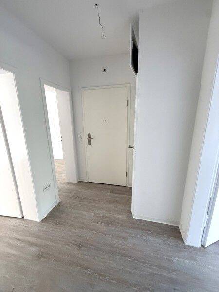 Frisch renovierte 2-Zi.-Whg. mit neuem Badezimmer – Wuppertal – Vorschaubild 6
