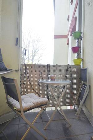 Schicke möblierte 2-Zimmer Altbau-Wohnung mit Balkon und Glasfaser in Wiesbaden Biebrich – 65203 Wiesbaden – Vorschaubild 6