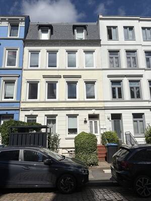 vollvermietetes Mehrfamilienhaus mit 4 Wohneinheiten - Attraktive Kapitalanlage
