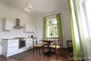 20330G HomeCompany Dresden Möbliert/Furnished 2-Zimmer Apartment mit phantastischer Aussicht über die Stadt am Loschwitzer Elbhang, grosse Dachterrass – 1326 Dresden – Vorschaubild 9