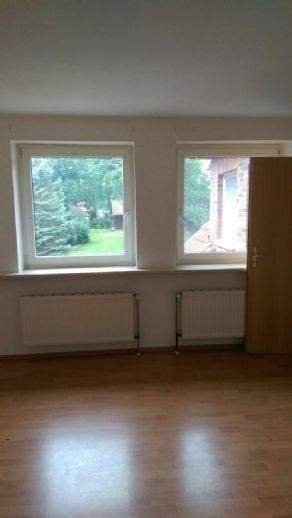 Gepflegtes Zweifamilienhaus auf großem Eigentumsgrundstück – ideal für Familie & Kapitalanleger – Südheide – Vorschaubild 2
