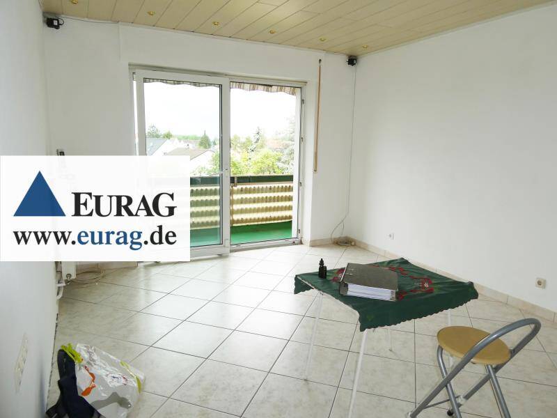 FÜ-Eigenes Heim: Gut geschnittene 3-Zimmer-Wohnung mit 2 Balkonen (3.OG)