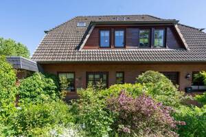 Wohlfühlen von Anfang an - gepflegte Doppelhaushälfte mit Charme