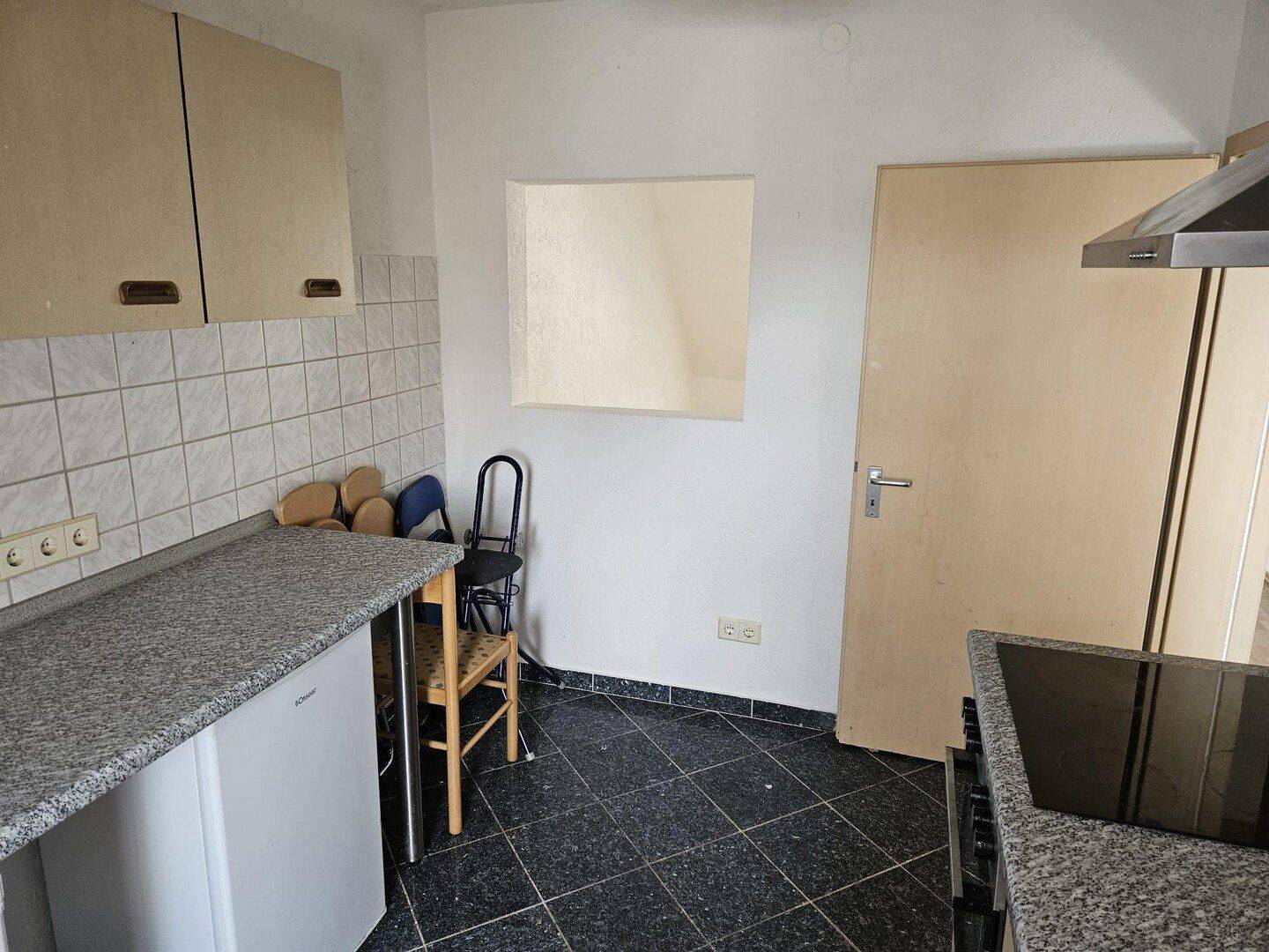 Kapitalanlage oder Selbstnutzung: 2,5-Zimmer-Dachgeschosswohnung in Stuttgart (Ohne Makler) – Stuttgart – Vorschaubild 5