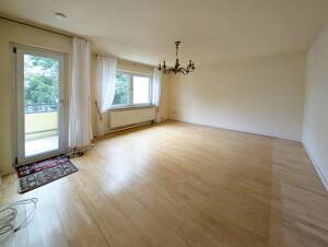 RAUMWUNDER - WUNDERSCHÖNE VIERZIMMERWOHNUNG MIT PERFEKTER AUFTEILUNG – 40627 Düsseldorf – Vorschaubild 9