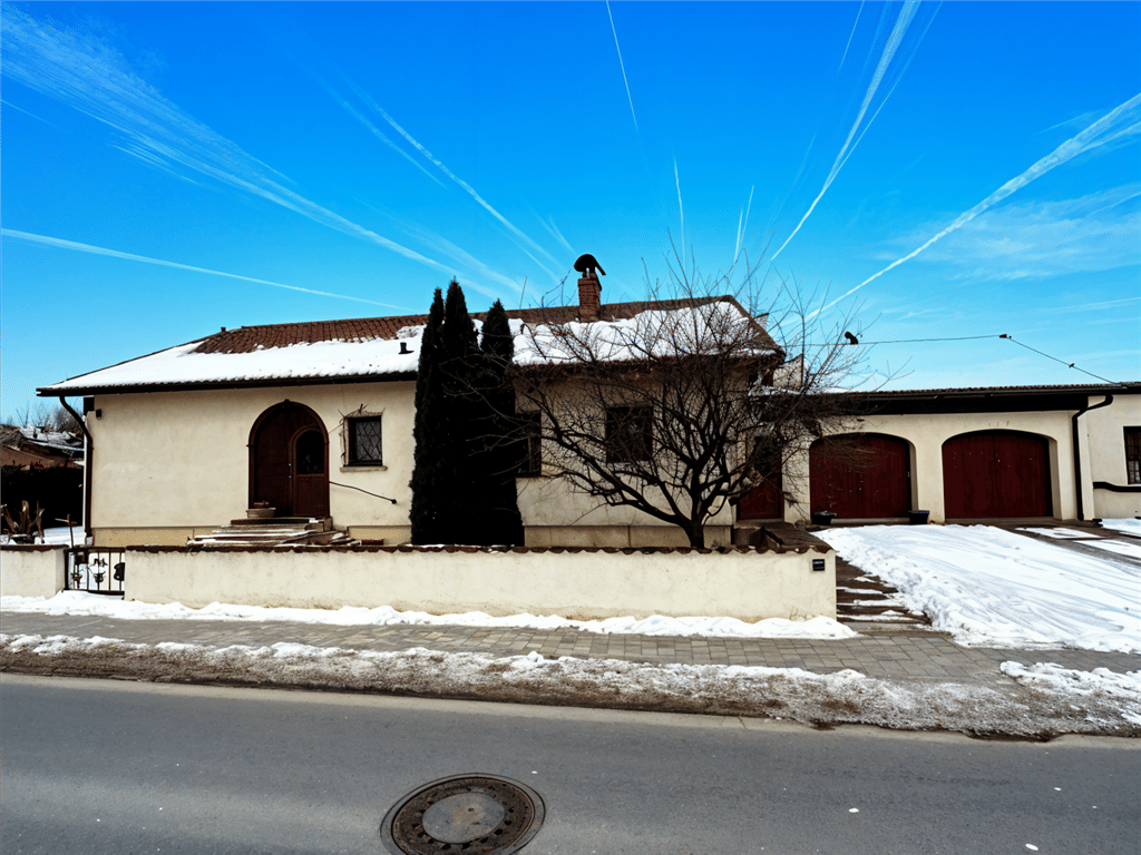 Waidmannsheil!! Familienfreundlicher Bungalow mit Jagdzimmer und Wildwerkstatt in Haidlfing – Wallersdorf – Bild 1 von 9