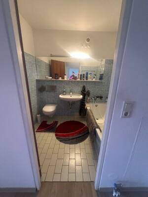 Barrierefreie , helle Zweizimmerwohung im Mehrfamilienhaus in Viernheim zu verkaufen – 68519 Viernheim – Vorschaubild 6