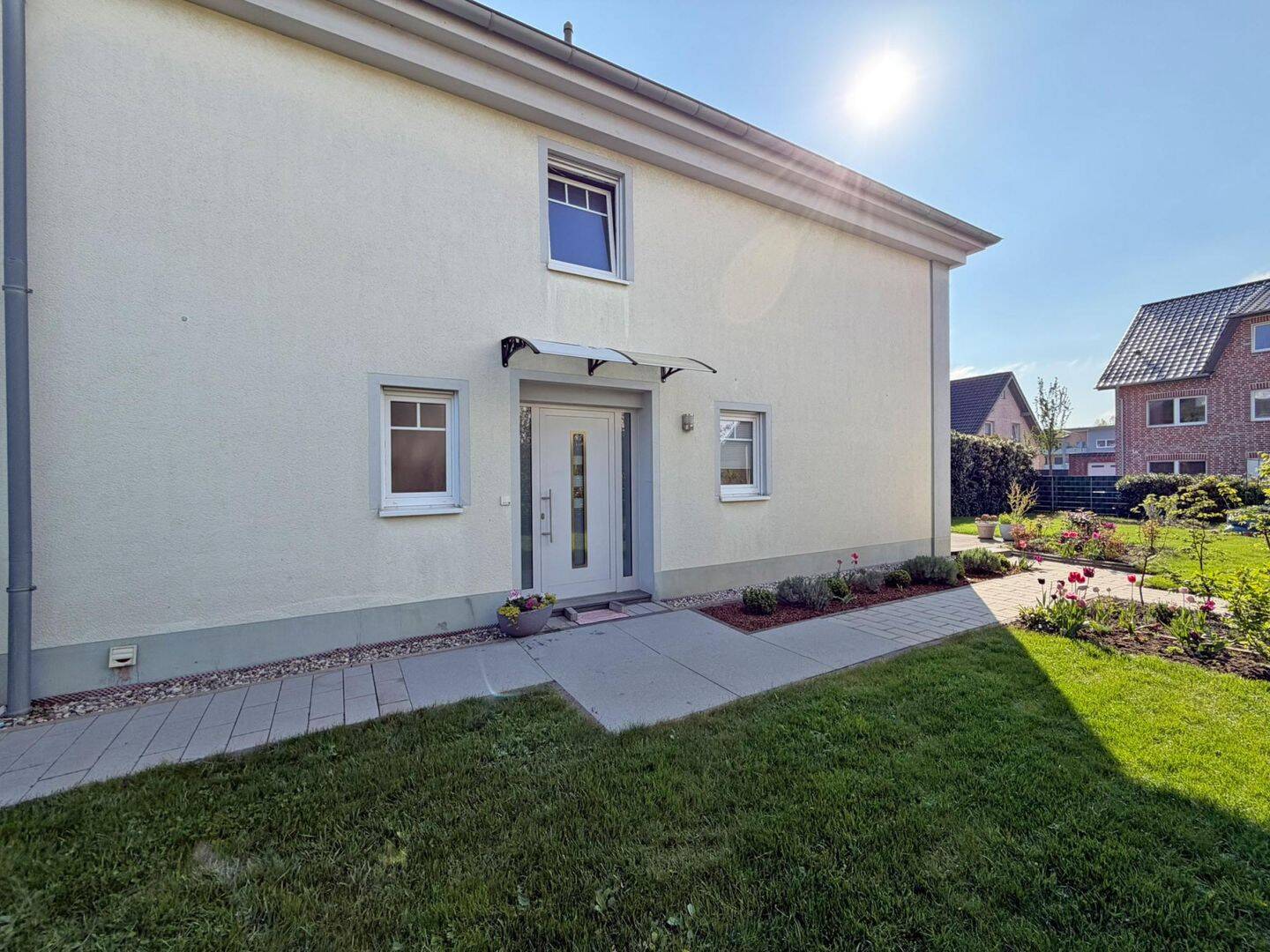 RESERVIERT! Familienfreundliche Doppelhaushälfte mit durchdachter Aufteilung und einer Garage in Hamm-Heessen – Hamm – Vorschaubild 2