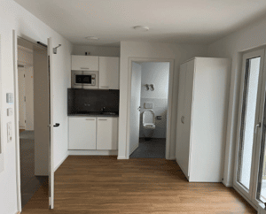 Möbliertes Studentenapartment in Erlangen – 91058 Erlangen – Vorschaubild 2