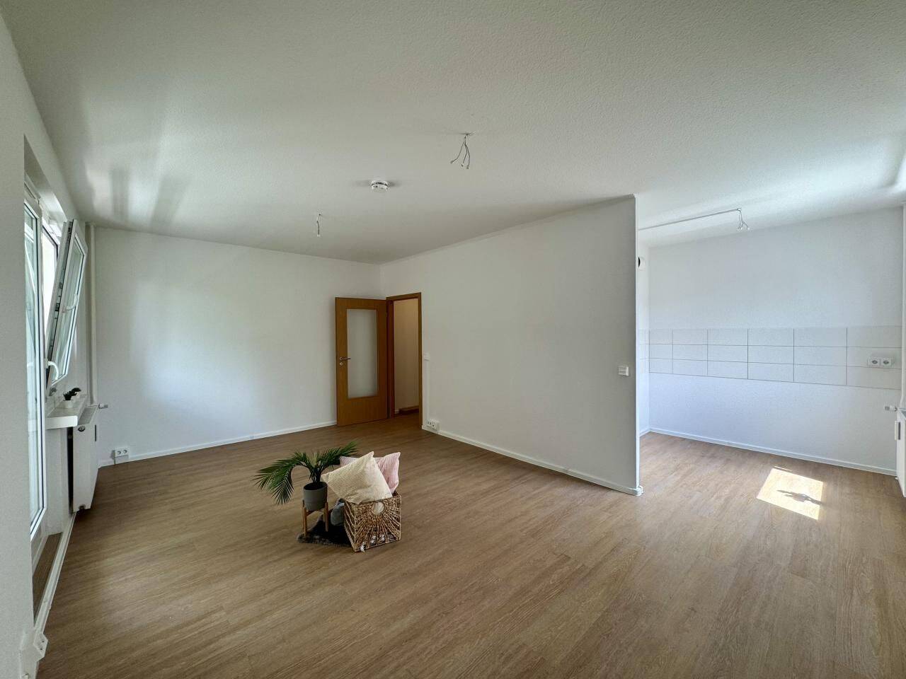 Großzügige 1-Raum-Wohnung mit modernem Badezimmer – Chemnitz – Vorschaubild 8
