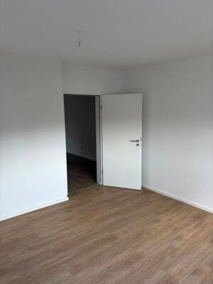 Moderne zentral gelegene Wohnung mit Garage und Balkon in Dortmund – 44265 Dortmund – Vorschaubild 5