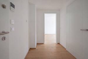 Selbstnutzer oder Kapitalanleger aufgepasst: West-Terrasse, Tageslicht-Badezimmer, Aufzug - Chance – 81369 München – Vorschaubild 8