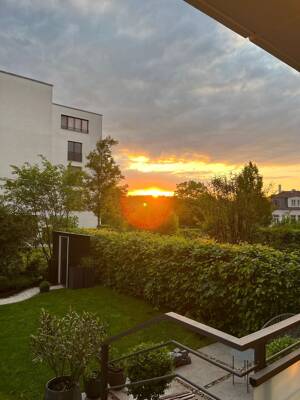 Exklusiv möbilierte 2-Zimmer-Erdgeschosswohnung mit Garten und Balkon