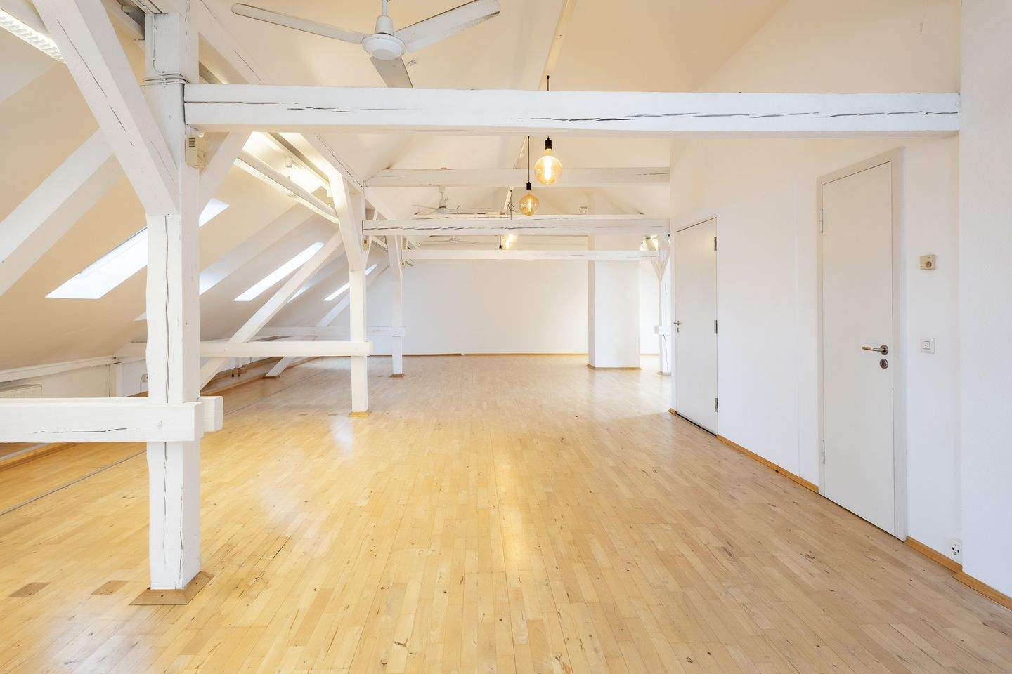 Stilvolles Loft in der Rosenau - 111 m² urbanes Wohnen in Top-Lage – Nürnberg – Vorschaubild 5