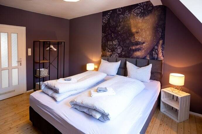 Boutique Wohnung möbliert mieten – Würzburg – Vorschaubild 3