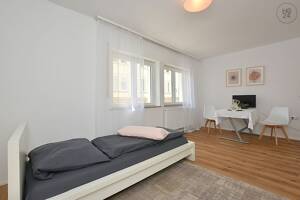 Schön möblierte Wohnung in Stuttgart Ost – 70184 Stuttgart – Vorschaubild 2