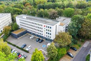 Möbliertes WG-Zimmer in Frauen-WG in zentraler Lage für Studenten und Azubis – 50679 Köln – Vorschaubild 7