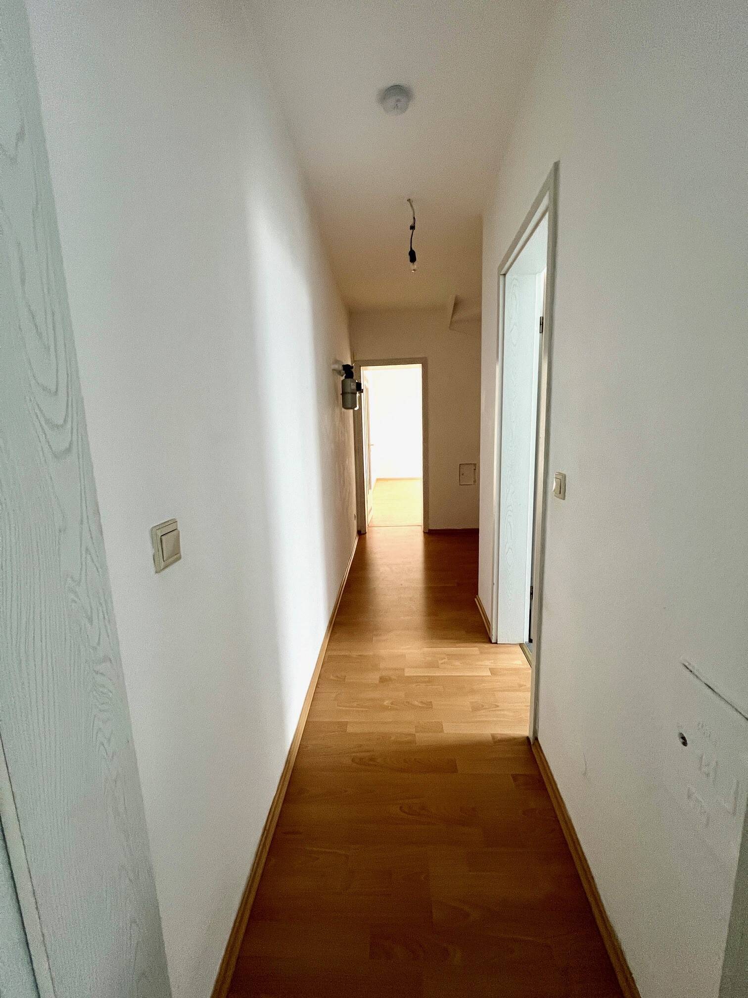 Helle Erdgeschosswohnung im Hinterhaus – Fürth – Vorschaubild 8