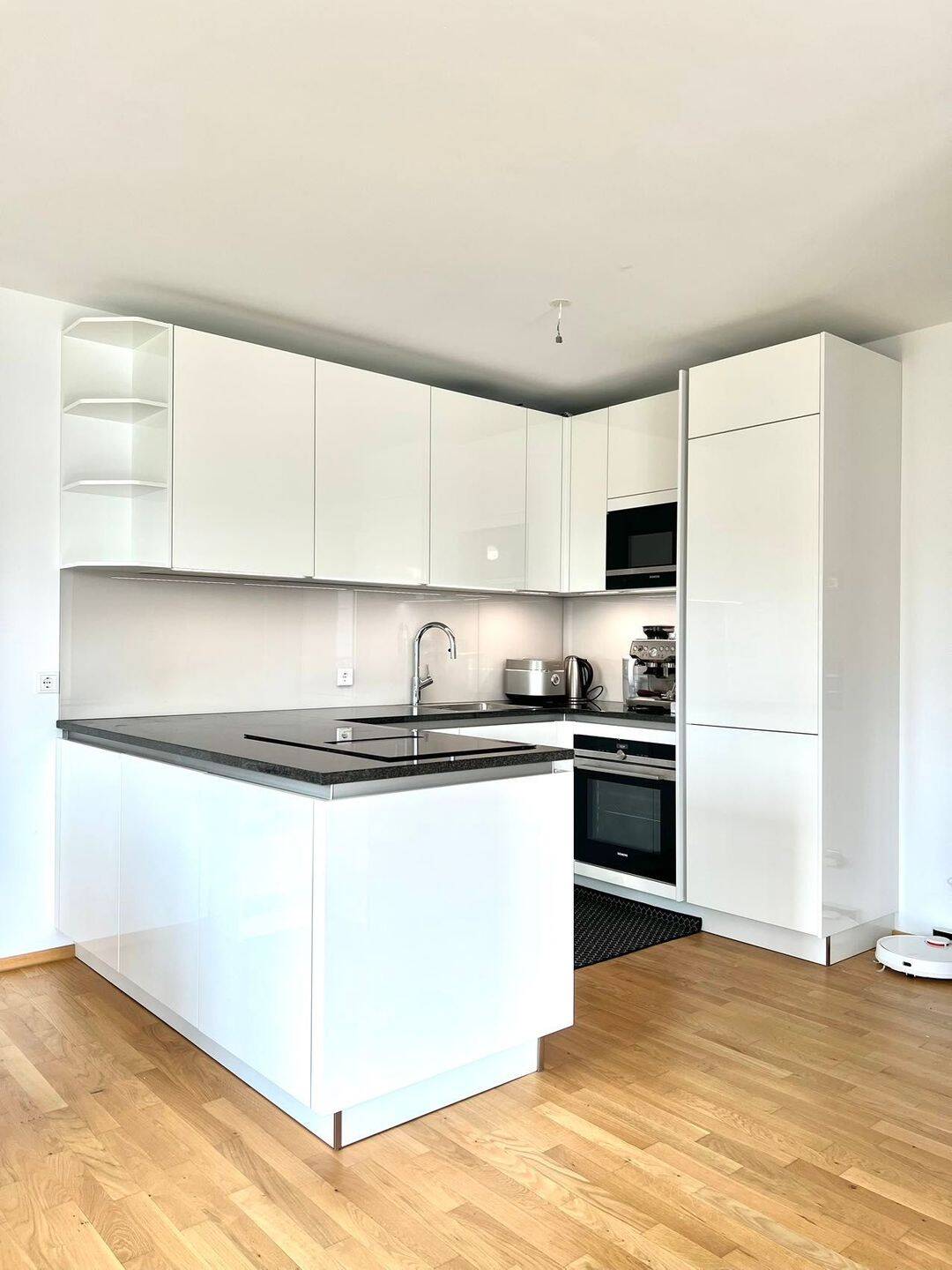!!!Neuaubing!!! Moderne 3-Zimmer-Wohnung mit Balkon, Einbauküche & guter Anbindung in Neuaubing – München – Vorschaubild 3