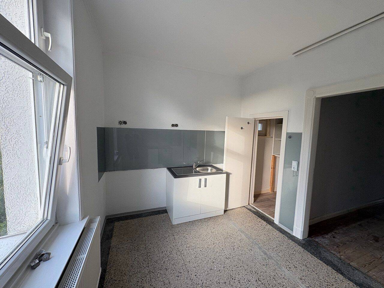 Schöne 3-Zimmer-Altbau-Wohnung in St.Lorenz Süd – Lübeck – Vorschaubild 4