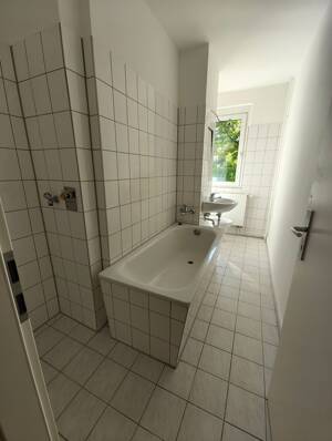 Top Lage Erdgeschoss! – 14770 Brandenburg an der Havel – Vorschaubild 2