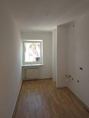 3-Zimmer-Wohnung mit großem Sonnen-Balkon – 45899 Gelsenkirchen – Vorschaubild 3
