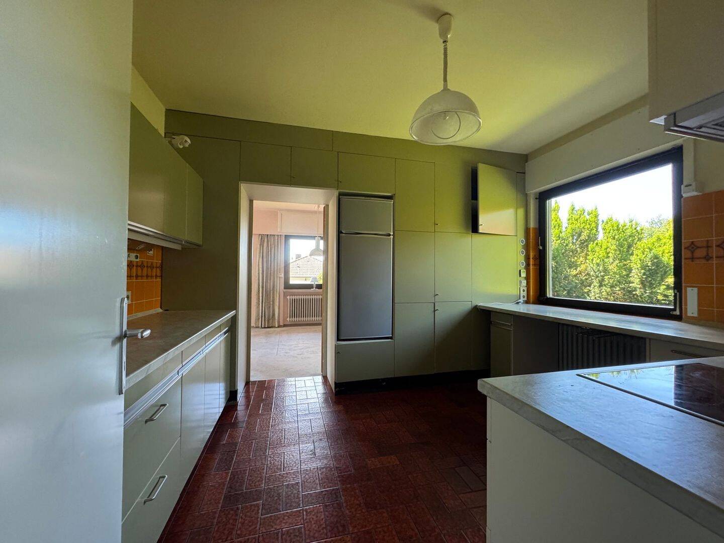 Bungalow am Waldrand in Top-Wohnlage Wehrheim/Saalburgsiedl. Gr 1237m²/ Wfl 177 m² 30km Frankfurt/M. – Wehrheim – Vorschaubild 9