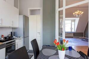 Traumhafte City-Dachgeschoßwohnung mit Aufzug unweit Lietzensee – 10627 Berlin – Vorschaubild 7
