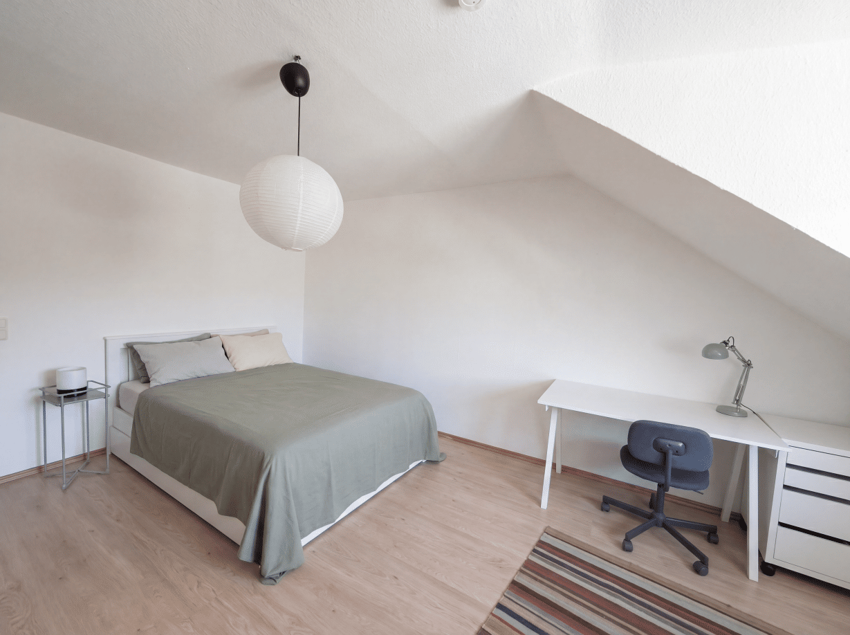 Schnell sein lohnt sich! Helle 2-Zimmer-Wohnung mit Aufzug – Düsseldorf – Vorschaubild 3