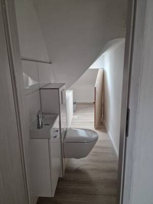 Helle dachgeschoss Wohnung – 67069 Ludwigshafen am Rhein – Vorschaubild 4