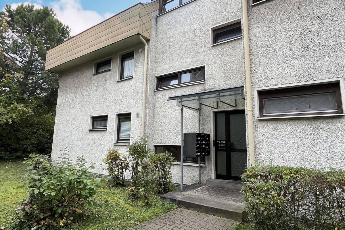 Attraktive Maisonette mit Balkon und TG-Stellplatz – 70435 Stuttgart – Bild 1 von 9